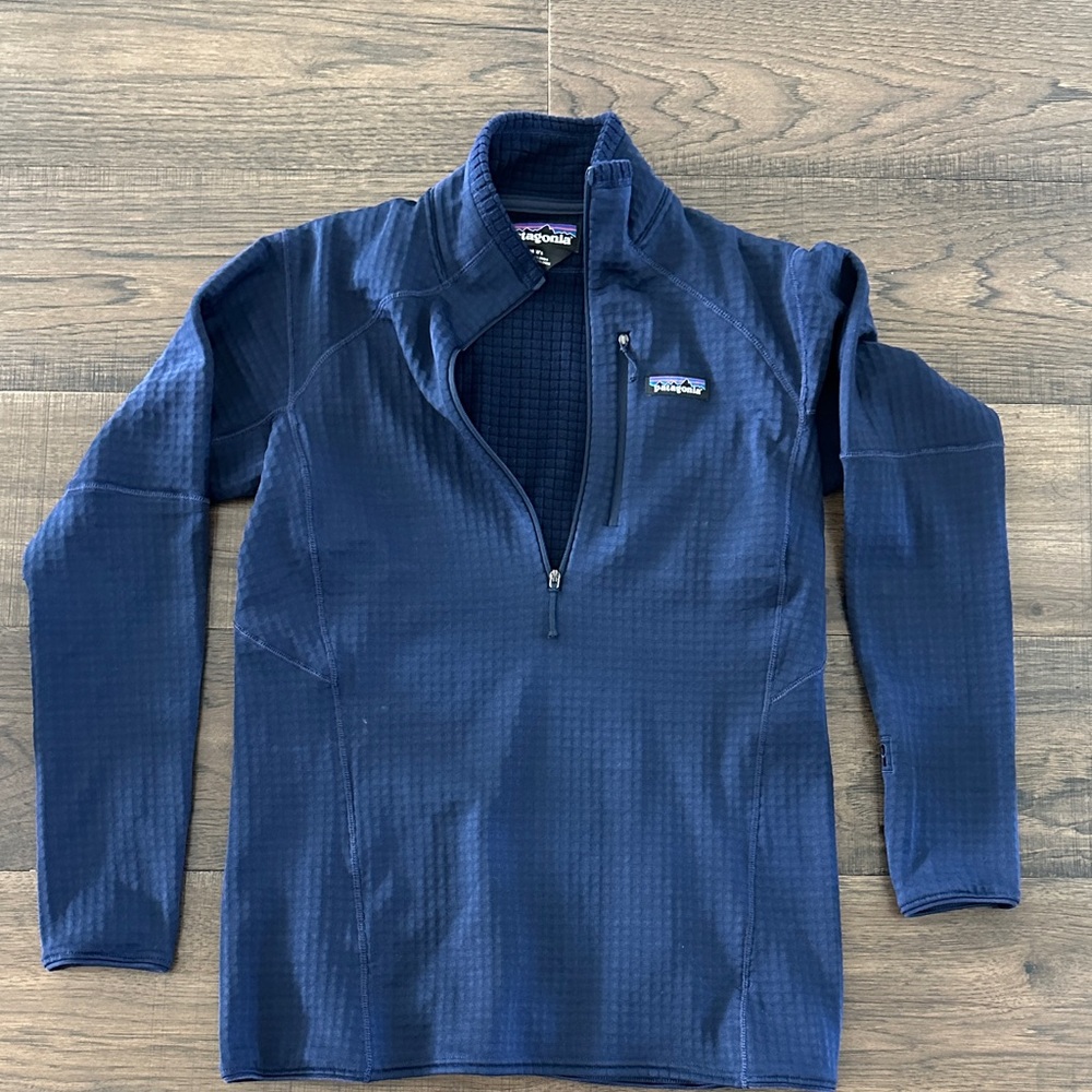 Patagonia Zip-Up Lightweight Fleece